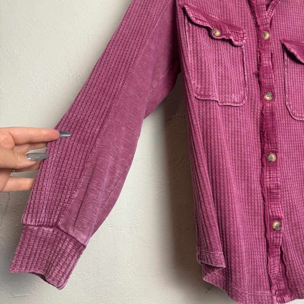 Briggs Mineral Wash‎ Waffle Knit Button Down Long Sleeve Top - Picture 4 of 8